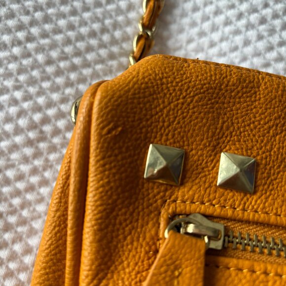 Steve Madden Mustard Colour - Please read Description - Picture 5 of 10
